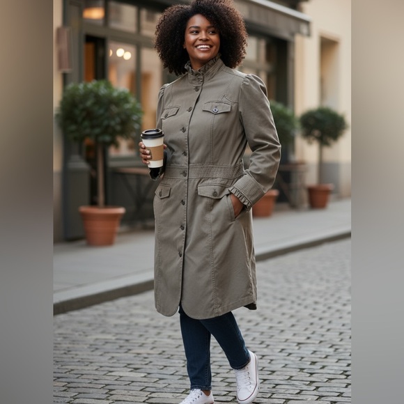 Eddie Bauer Jackets & Blazers - Eddie Bauer Women's Utility Jacket in Taupe 100% Cotton